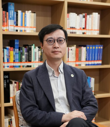 Yi Dai, Associate Professor / Doctoral Programme Coordinator