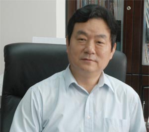 Zhanjun Wang, Distinguished Guest Professor