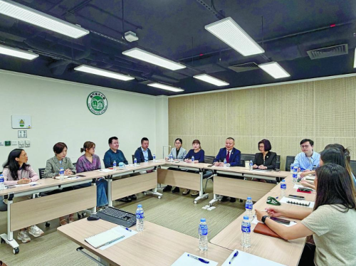 Scholars Discuss Low Fertility and Education Reform at City University of Macao (Source: Macao Daily...